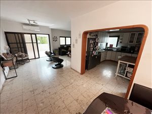 דופלקס להשכרה 7 חדרים בכפר סבא ירושלים מרכז 