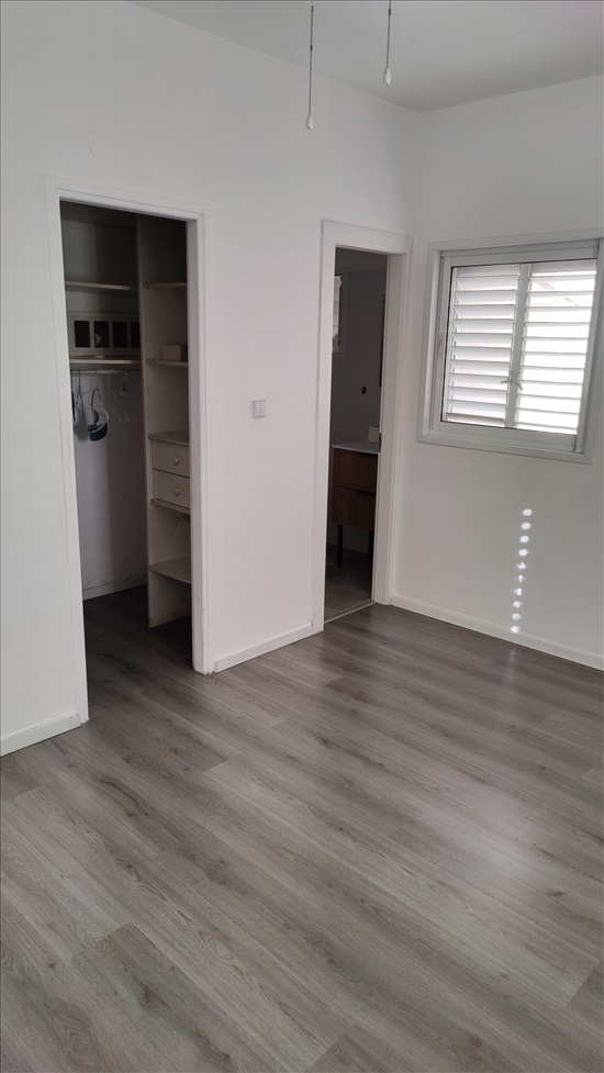 תמונה 3, דירה 5 חדרים להשכרה ברעננה, הלה, קרית גנים