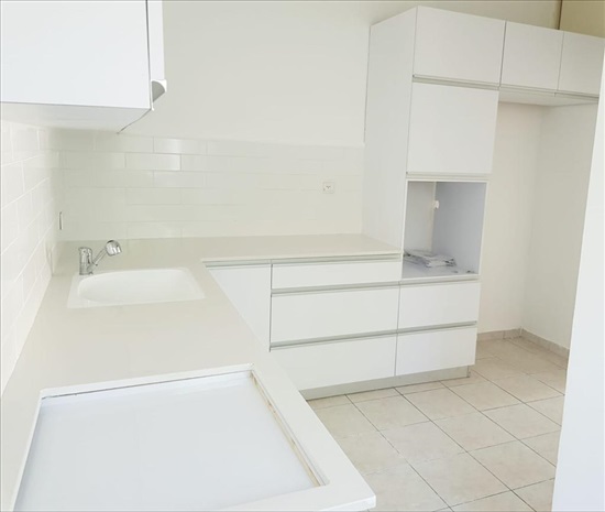 תמונה 2, דירה 4 חדרים להשכרה בחיפה, שער הגיא 16 , אחוזה