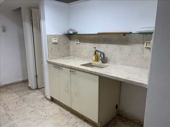 תמונה 5 ,יחידת דיור 3 חדרים להשכרה בהרצליה, עוזיהו המלך, הרצליה פיתוח