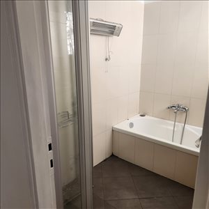 דירה להשכרה 3 חדרים בחולון ההסתדרות נאות שושנים 