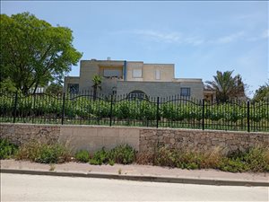 וילה להשכרה 5 חדרים בגבעת יערים ענבל 