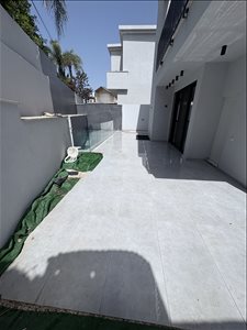 דירת גן להשכרה 3 חדרים בפתח תקווה מזא''ה 
