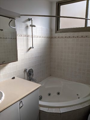 דירת גג, 4 חדרים, גולומב, גבעתיים  
