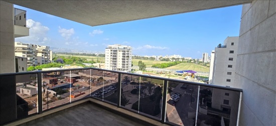 תמונה 3, דירה 4 חדרים להשכרה בקרית ביאליק, יצחק שמיר , גבעת הרקפות