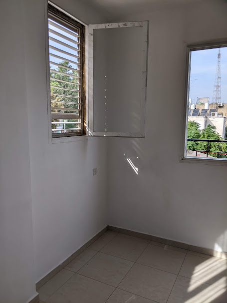 תמונה 5 ,דירת גג 4 חדרים להשכרה בגבעתיים, גולומב, ארלוזורוב