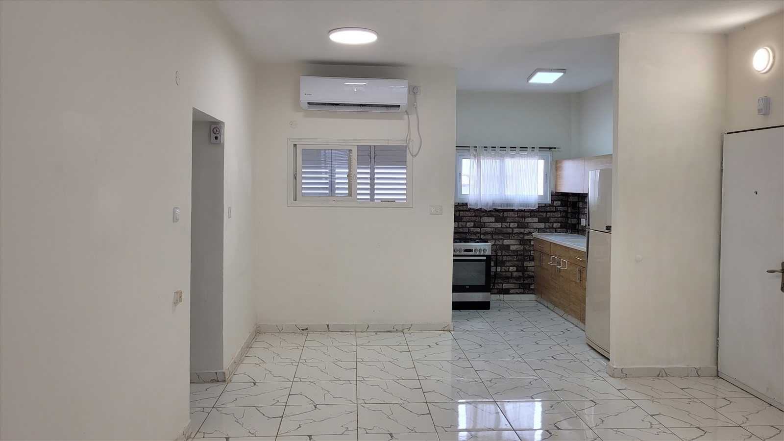 תמונה 3, דירה 3 חדרים להשכרה בהרצליה, ויצמן, מרכז העיר