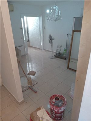 דירה להשכרה 2.5 חדרים בבת ים פעמונית 1 