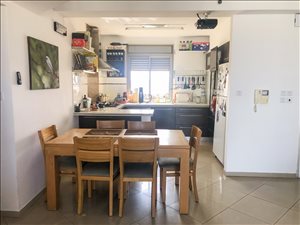 דירה להשכרה 5 חדרים בחולון גלעדי אהרון  