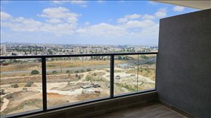 דירה להשכרה 5 חדרים בלוד יערות הכרמל נופי בן שמן 