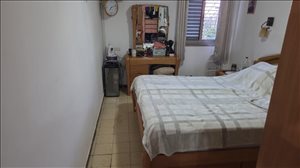 דירה להשכרה 3.5 חדרים בבת ים ליבורנו  