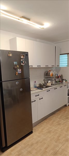 דירה להשכרה 4 חדרים בנהריה החלוץ  טרומפלדור  