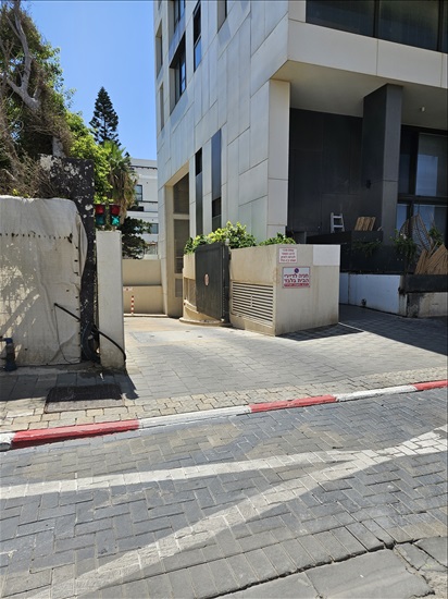 תמונה 4 ,חניה 1 חדרים להשכרה בתל אביב הצפון הישן, הושע, פינת הירקון 301