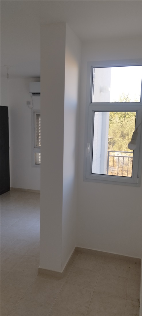 תמונה 5 ,יחידת דיור 2 חדרים להשכרה בנעלה, לשם, צפונית