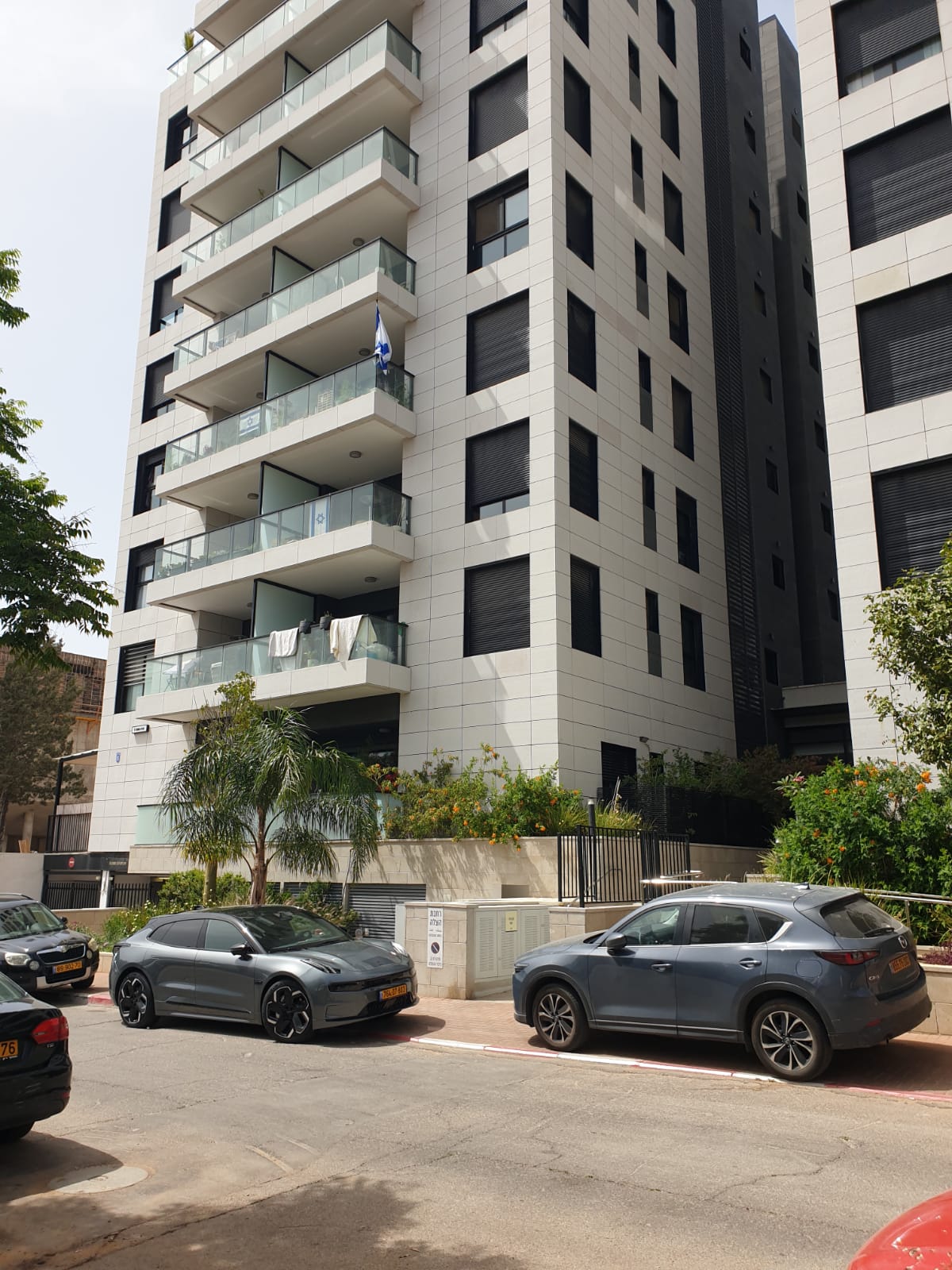 תמונה 1, דירה 4 חדרים להשכרה בהרצליה, עזרא הסופר, מרכז העיר