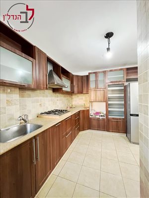 דירה להשכרה 3 חדרים באשדוד יהושפט המלך רובע י''ג 