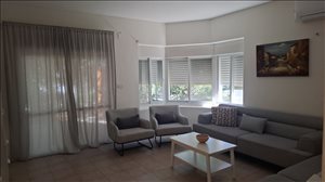 בית פרטי להשכרה 4.5 חדרים בכפר ורדים תאנה 