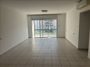 דירה להשכרה 4 חדרים בראשון לציון תנועות הנוער נעורים 