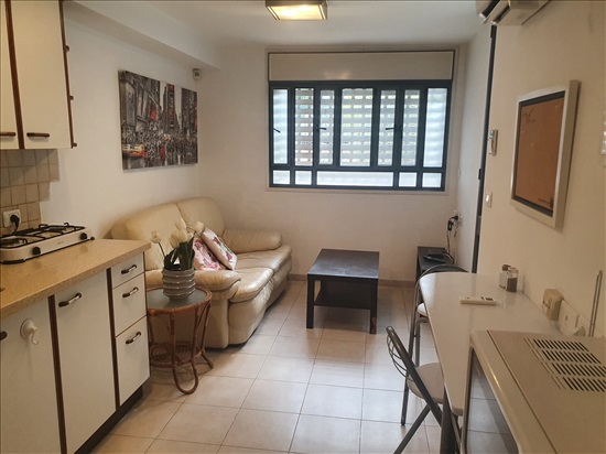 תמונה 1, יחידת דיור 1.5 חדרים להשכרה בחיפה, שלומציון המלכה, כרמליה