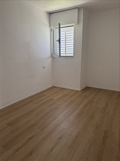 תמונה 4, דירה 4 חדרים להשכרה בתל אביב יפו, אליהו בית צורי, רמת אביב ג