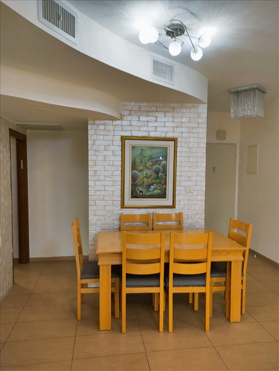 תמונה 3 ,דירה 4 חדרים להשכרה בנהריה, בלפור, דירה מערבית מול הים