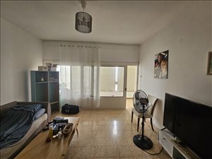 דירה להשכרה 3.5 חדרים בנהריה שטינמיץ מרכז העיר 