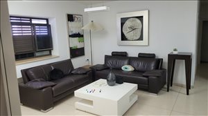 דירה להשכרה 4 חדרים בהרצליה פינסקר 