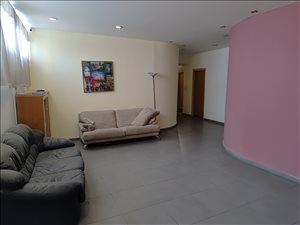 יחידת דיור להשכרה 1 חדרים בבני ברק הירקון 