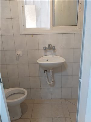 יחידת דיור, 2 חדרים, הכובשים, כפר סבא   