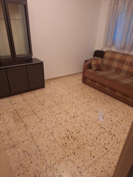 תמונה 6 ,קוטג 8 חדרים להשכרה בחיפה, דרך פיק''א, אחוזה