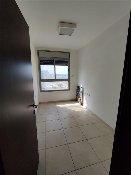 תמונה 8 ,דירה 5 חדרים להשכרה בנתניה, אהוד מנור, עיר ימים