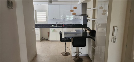תמונה 4 ,פנטהאוז 6 חדרים להשכרה ברמת השרון, רבנו תם, הדר
