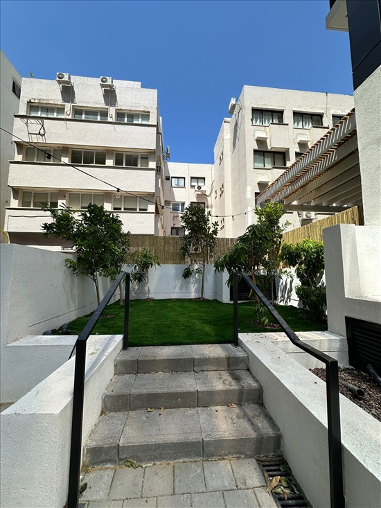 תמונה 4 ,דירת גן 4.5 חדרים להשכרה בתל אביב - יפו, ישראל בק 11, מונטיפיורי