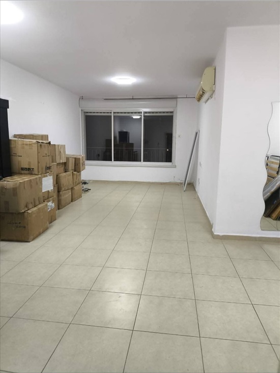 תמונה 4 ,דירה 4 חדרים להשכרה בקרית מוצקין, דרך הכו, דרך עכו