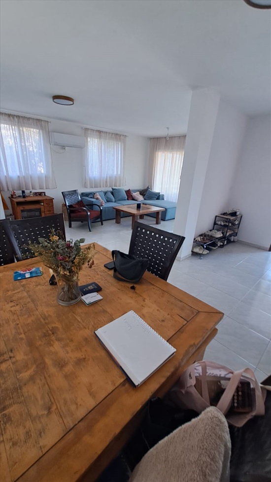 תמונה 2 ,דירה 2.5 חדרים להשכרה בכוכב מיכאל, הזית 54, הזית