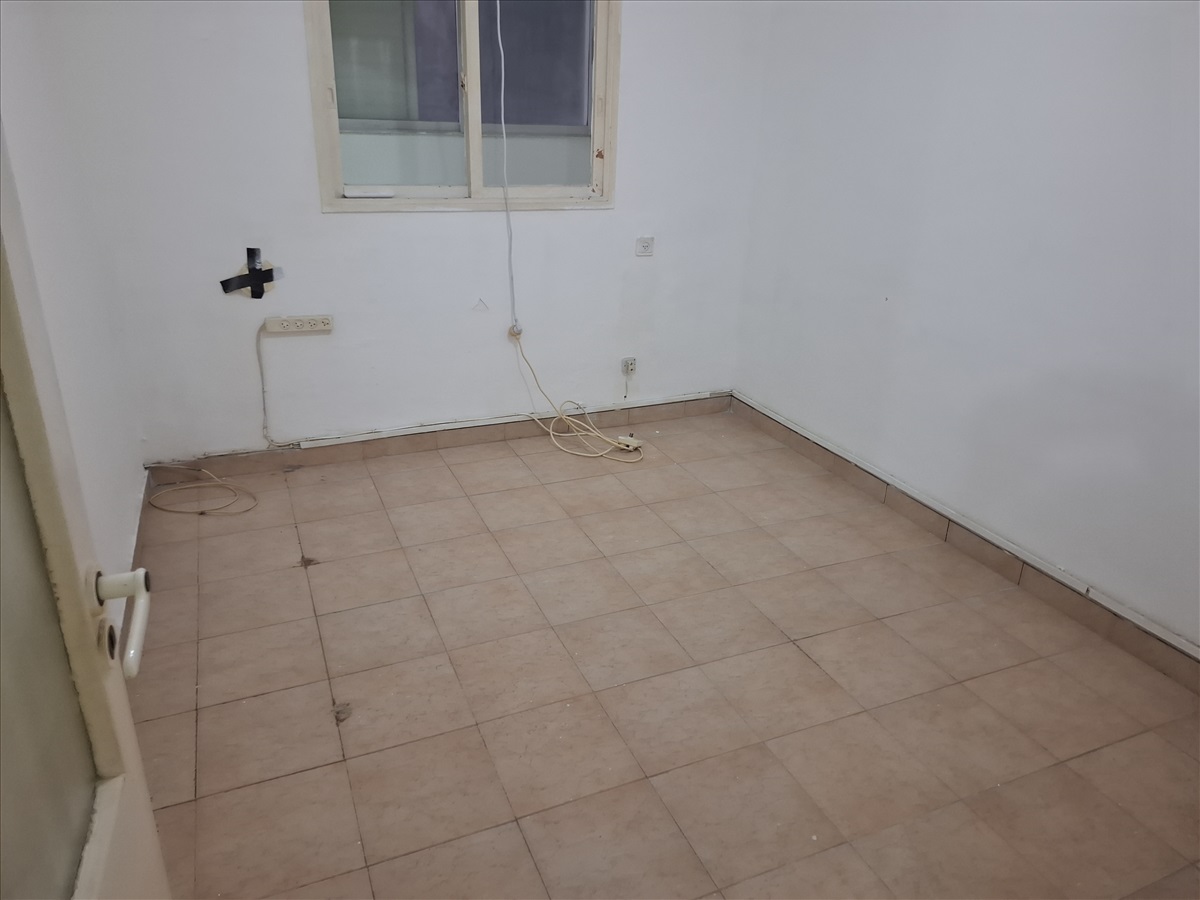 תמונה 1, דירה 2.5 חדרים להשכרה בקרית חים, שדרות דגניה 