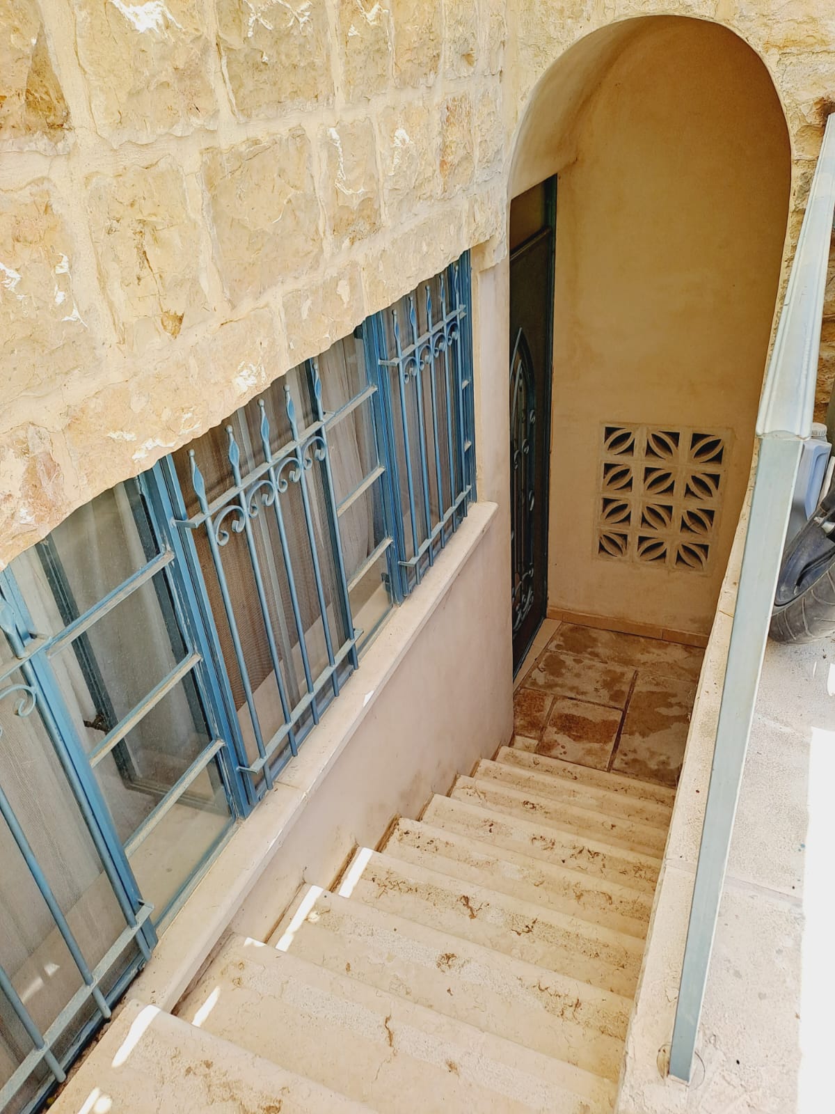 תמונה 1, יחידת דיור 1 חדרים להשכרה במושב אביעזר, החרוב