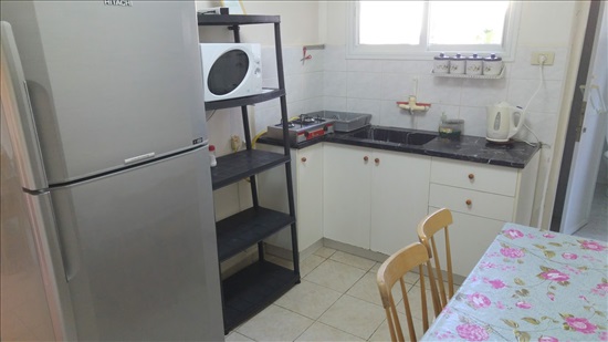 תמונה 2 ,יחידת דיור 3 חדרים להשכרה במושב מרגליות, אין, אין