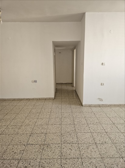 תמונה 1 ,דירה 4 חדרים להשכרה בכפר סבא, ויצמן, 