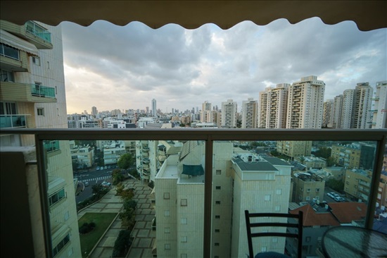 תמונה 3 ,דירה 4 חדרים להשכרה ברמת גן, מנדל, 