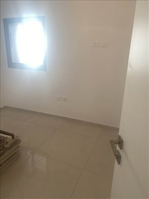 דירה, 3.5 חדרים, זטלר 16, כפר סבא   