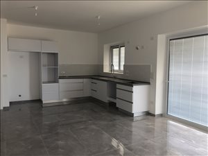 דירה, 5 חדרים, רחבעם זאבי, חדרה  