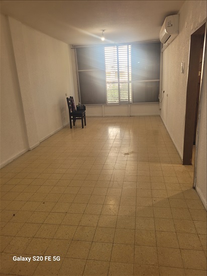 תמונה 3 ,דירה 3 חדרים להשכרה בחדרה, גולומב, יוסף טל