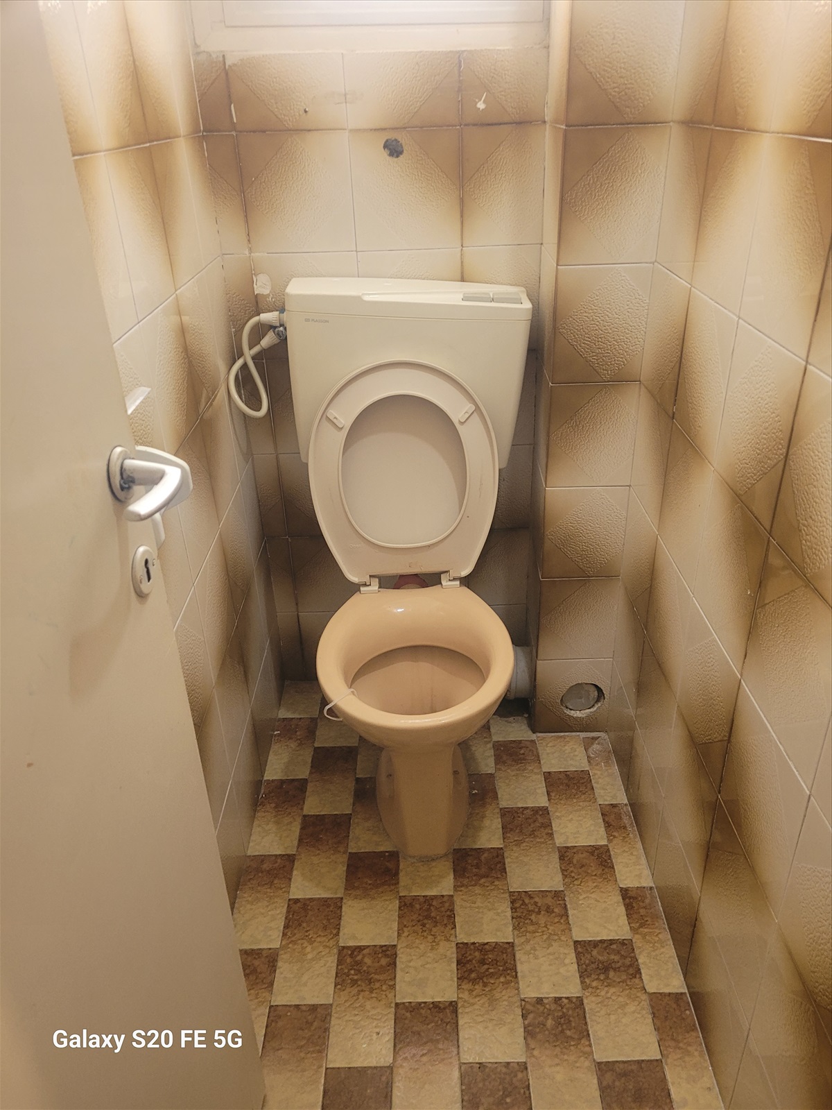 תמונה 2, דירה 3 חדרים להשכרה בחדרה, גולומב, יוסף טל