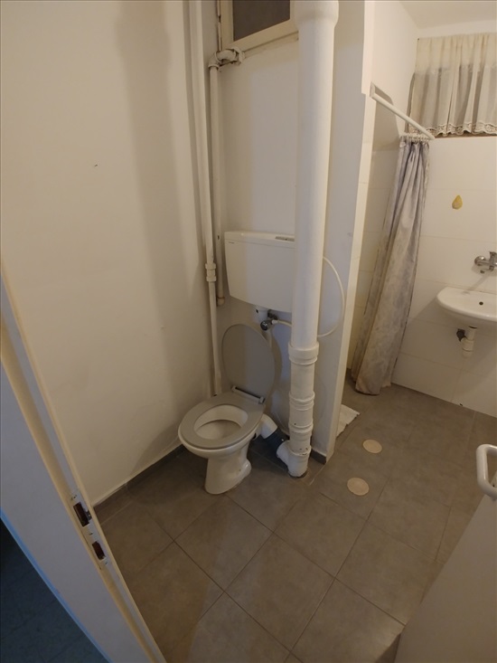 תמונה 1 ,דירה 3 חדרים להשכרה בהרצליה, רבי עקיבא, נוה אמירים