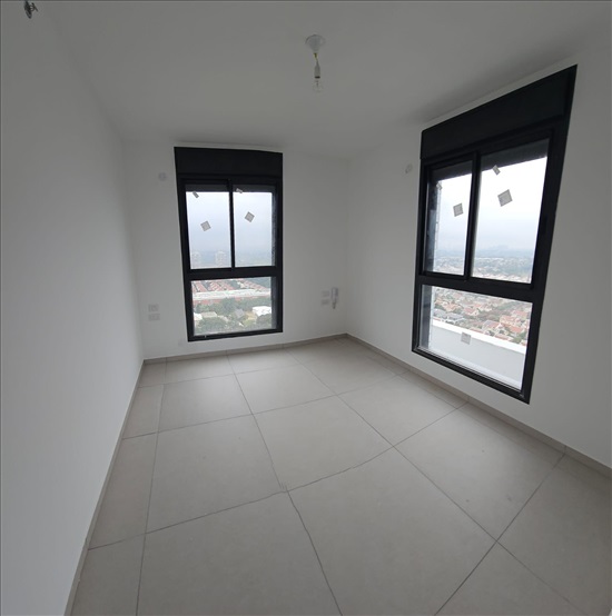 תמונה 7 ,פנטהאוז 5 חדרים להשכרה בהוד השרון, יונה וולך, 