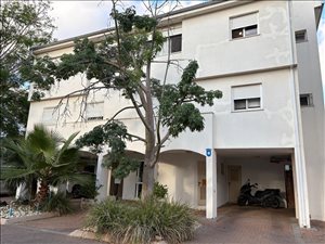 דירה להשכרה 4 חדרים בהרצליה אלחריזי נחלת עדה 