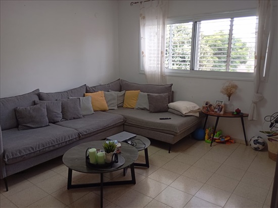 תמונה 2 ,דירה 4 חדרים להשכרה בהרצליה, אלחריזי, נחלת עדה