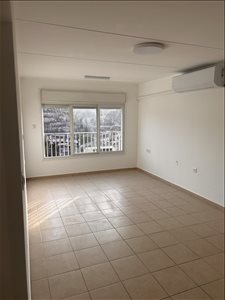 דירה להשכרה 3.5 חדרים בХайфа Клебанов 