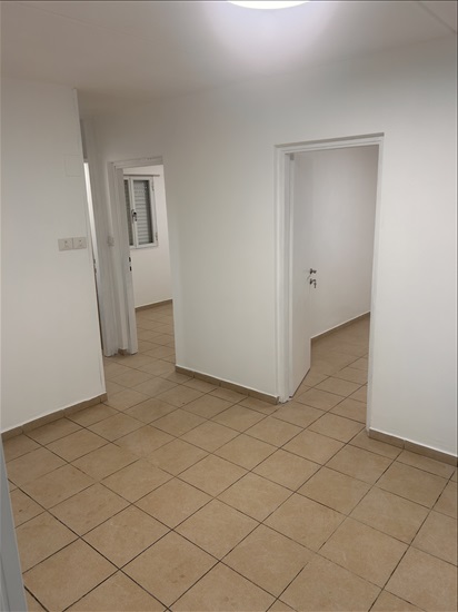 תמונה 4 ,דירה 3.5 חדרים להשכרה בХайфа, Клебанов, Неве шаанан